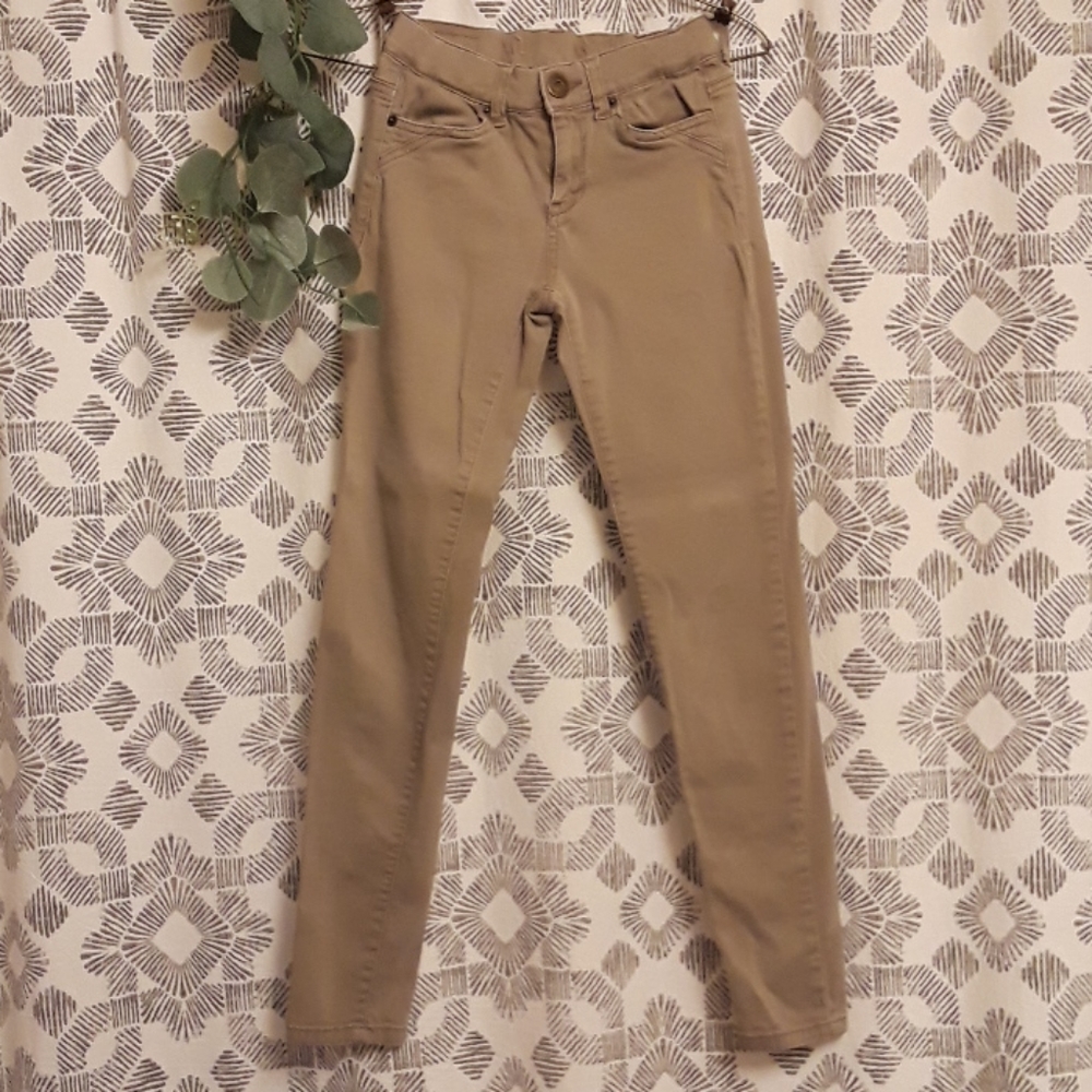Skinny Khakis